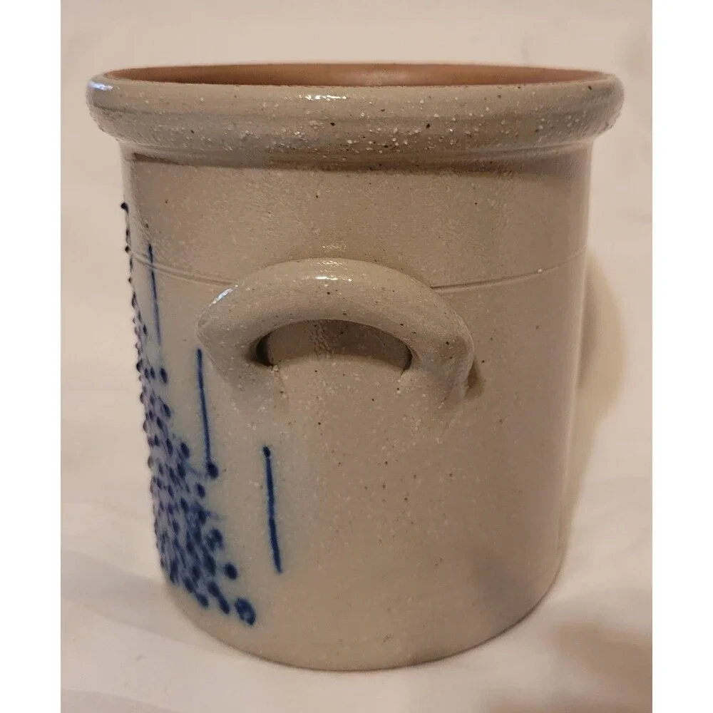HTF Salmon Falls Helen Berg Bear Christmas Tree NH Pottery Stoneware Crock